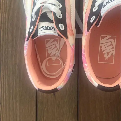 Vans  Women's Ward Tie Dye Salmon/ Multicolor Canvas Skate Shoes