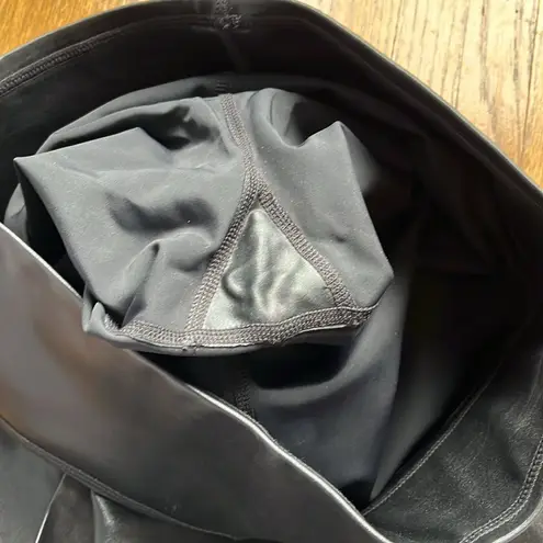 Knix NWOT High Rise Contour Skinny Shiny Faux Leather Thick Waistband Legging Black Size M