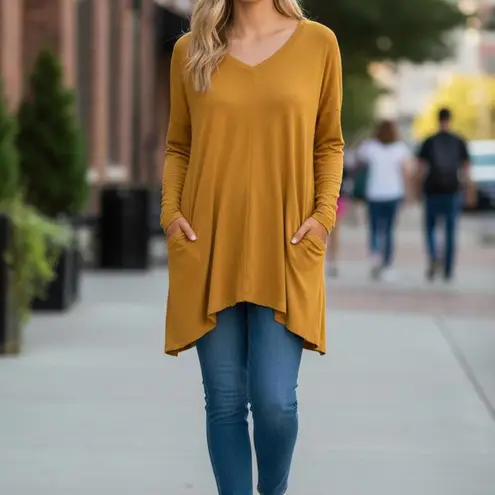 LOGO By Lori Goldstein Mustard Yellow Long Sleeve V-Neck Tunic with Pockets LRG