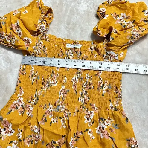 Flynn Skye Justine Romper Women's Small Orange Floral Puff Sleeve Smocked RTR