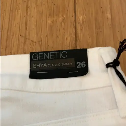 Genetic Denim NWT Genetic Shya Skinny Jean