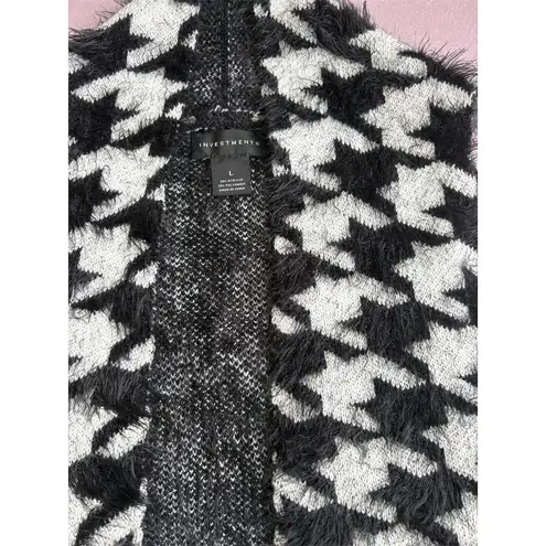 Investments Women's Houndstooth Fringe Vest Black Size L Trendy & Fashionable