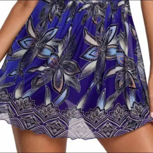 ✨ HP ✨Cutout Back Flower Print Blue Swimdress✨ Black Size M