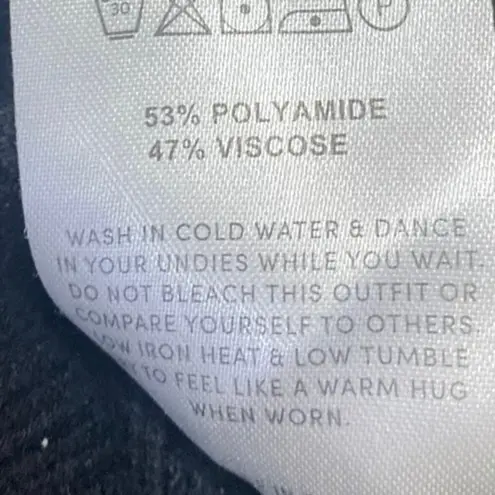 Peppermayo Black Rib Knit Short Flutter Sleeve Slim Fit Crop Sweater Top Sz S/M