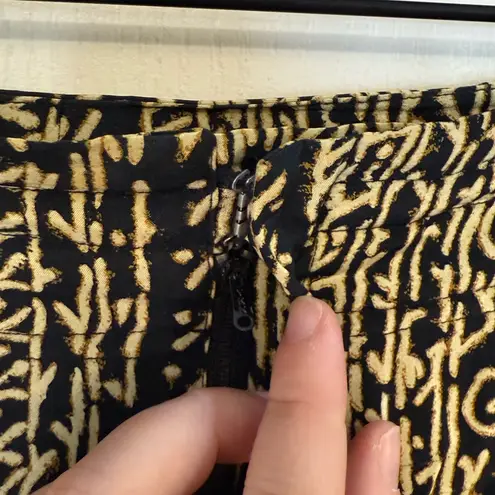 Ellen Tracy Bohemian Black and Gold Silk Pants