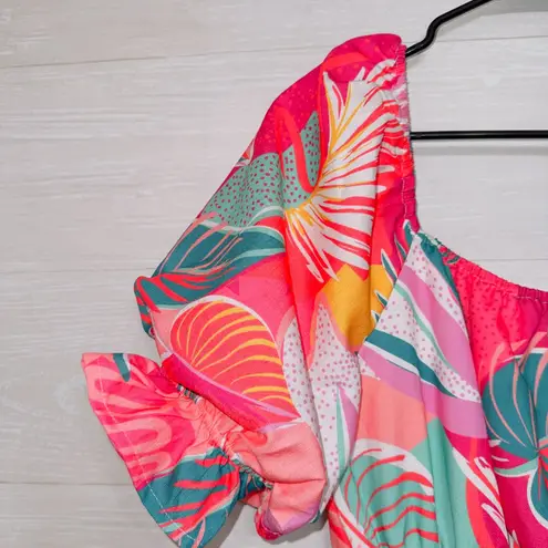 Fantastic Fawn Women's Size Medium Floral Print Puff Sleeve Mini Dress