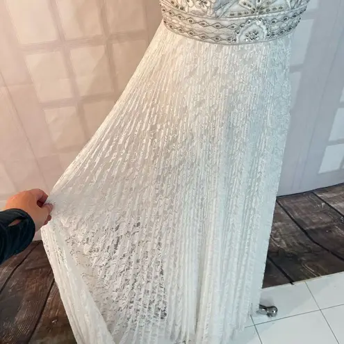 Sue Wong NWT white beaded pleated white lace formal gown size 0