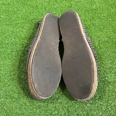 Women’s Inkkas Slip Ons SZ 8 Southwest Aztec Pattern Espadrille EUC summertime Gray