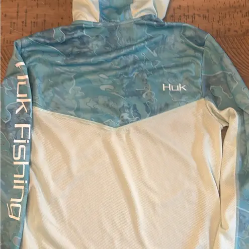 Huk Aqua Camo Performance Hoodie Blue Size L