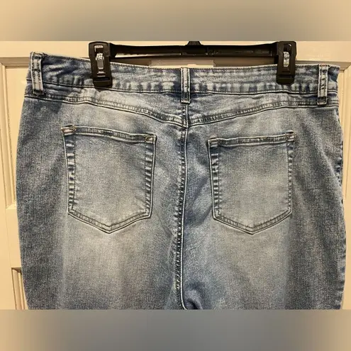 EST. 1946 Denim Distressed Faded Frayed Cropped Jeans Light Blue Size 16