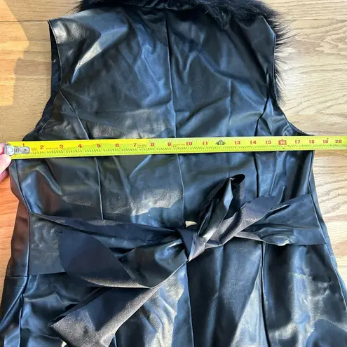 NWT Lanshifei vegan leather fur trim tie Back Vest Size XL Black