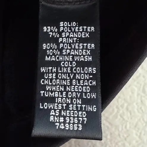 Nicole Miller Cropped Floral Black Artsy Long Sleeve Knit Top Womens Medium