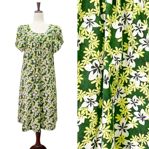 Vintage Hawaiian Reserve Green Floral Muumuu Dress Size Large Made in Hawaii USA