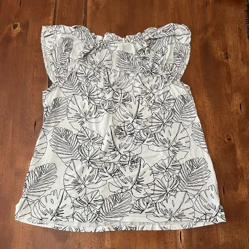 Soma Black and White Floral Short Sleeved Top Size L