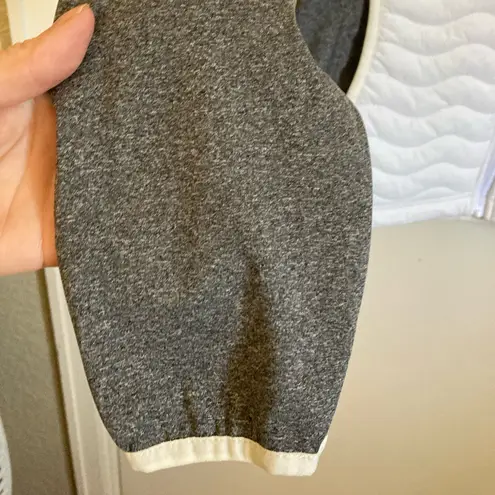 🌞Outdoor Ventures White Puffer with Gray Long Sleeve Lightweight Jacket #O Size L