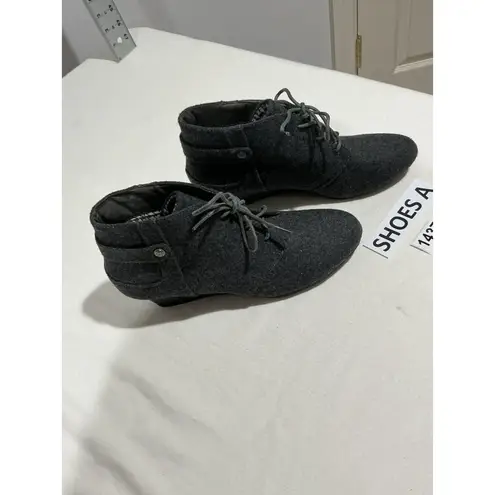 Marbella Womans Boca 7.5 M Gray Fabric Lace Up Wedge Heel Bootie