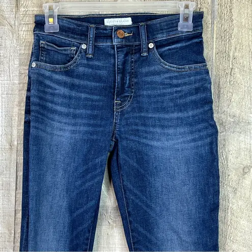 Lucky Brand  Mid Rise Crop Ava Blue Jeans 5 Pockets Stretch Denim