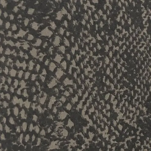 Matty M Snakeskin Cropped Leggings Small EUC Grey Black Stretch Activewear