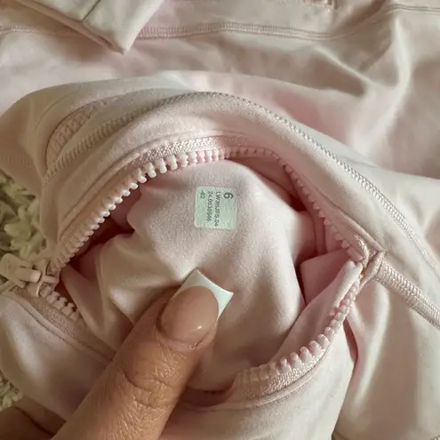 Lululemon Strawberry Milkshake Define Cropped Jacket  🍓💞🥛