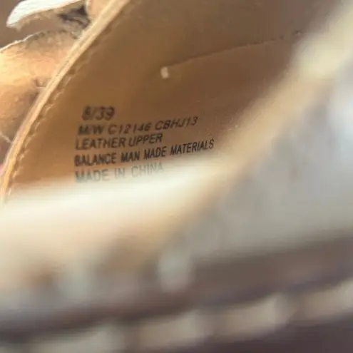 BOC Born Concepts Floral Slide Sandals Leather Flower Amputee Sz 8 One Shoe Only Tan