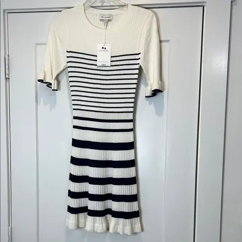 Free Assembly Women's Striped Navy and White Dress size small. NWT! Blue