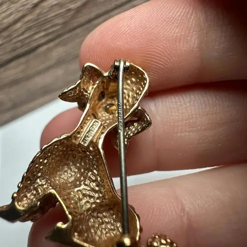 Krementz Small Poodle Dog Brooch Pin Green Rhinestone Eyes Gold Tone Signed