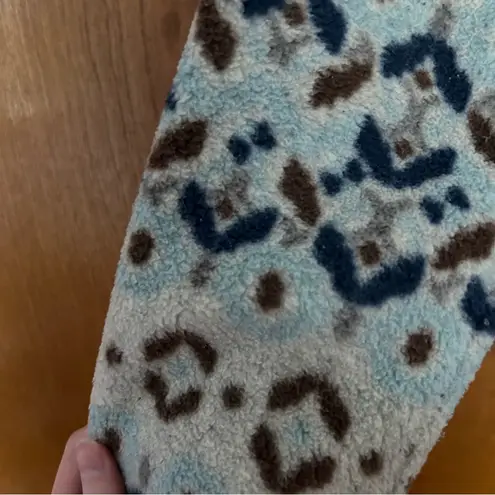 Patagonia  Lightweight Synchilla Snap T Pullover in Tundra Cluster Big Sky Blue