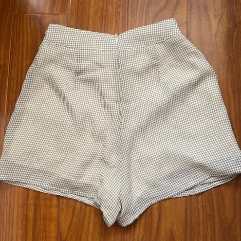 Lulus  Houndstooth Cream Belted Mini Skort - Image 4