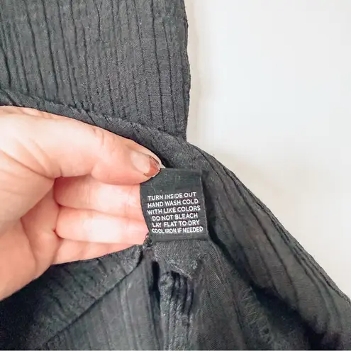 Elegant Black Sleeveless Top