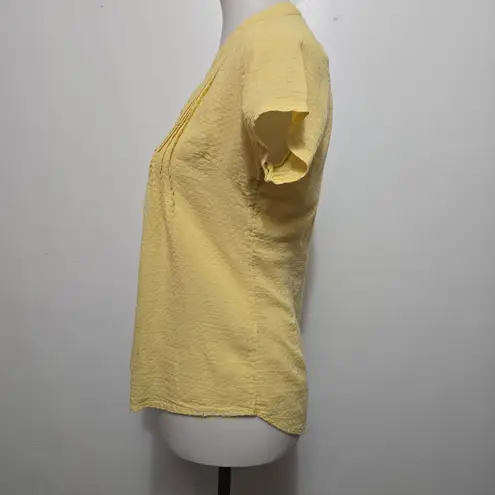 prAna Yellow Textured Pleated Short Sleeve Button Up Shirt XS Gorpcore Normcore