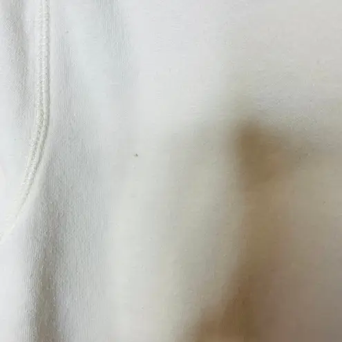 Cream Crew Neck Sweatshirt Poinsettia Applique Design Christmas Sz Medium Red