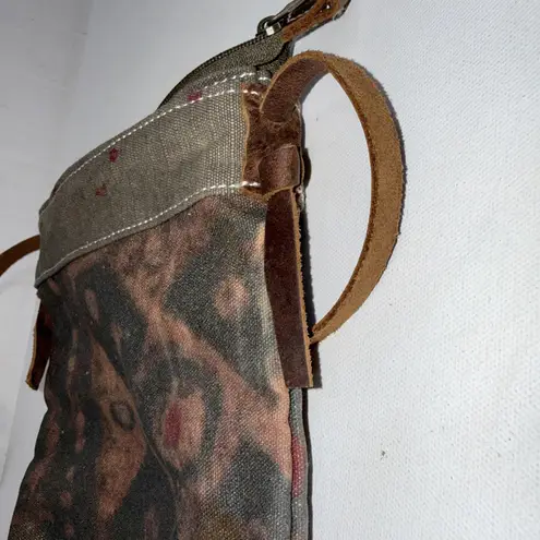 Uchi Gold Splattered Small Canvas Crossbody Equestrian Boho Vintage Wear Purse Brown
