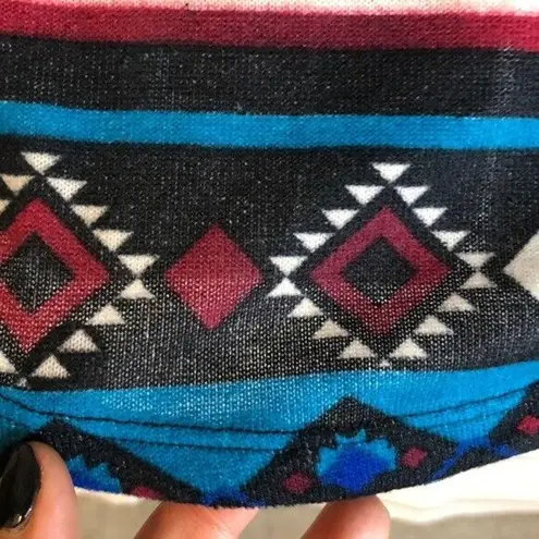 Aztec Print soft top wit plaid infinity scarf Set Women’s Size M Medium