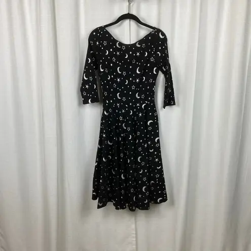 Unique Vintage Black&Silver Delores Galaxy Print 50’s Swing Dress Sz.M/6-8
