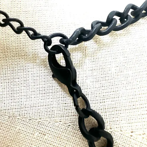 Princess Vera Wang “Born to Rule” Lace