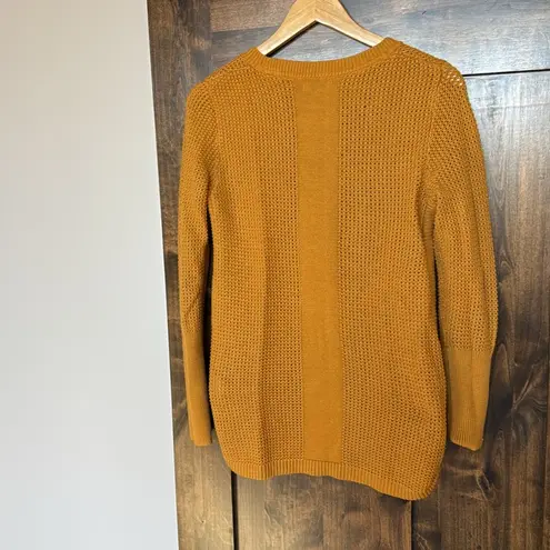 Akini Womens Small Gold Sweater 5 Inch Zipper At Bottom On Both Sides