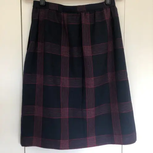 Vintage Women's Tartan Plaid Navy Red Pencil Skirt 100% Wool Size 6 Made in USA