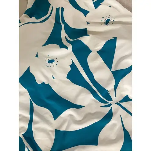 Anne cole New.  teal and white floral tankini top. Medium . Retails $82