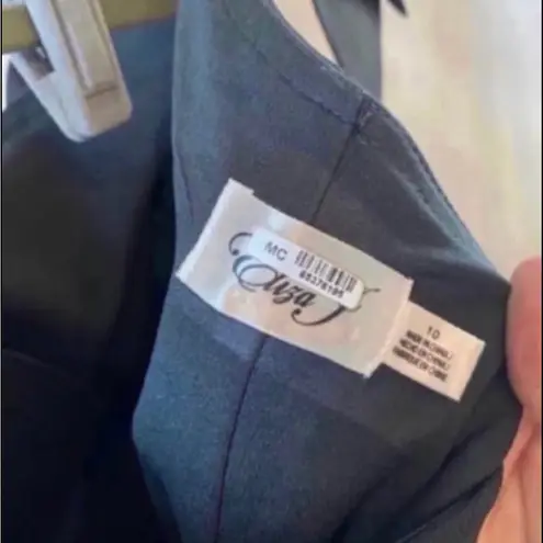 Eliza J  Elegant Black One-Shoulder Dress size 10