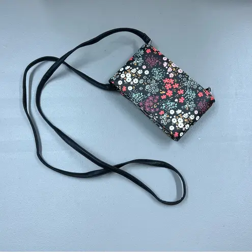 Floral Crossbody Bag Purse Zipper Closure Snap Button Black Phone Holder NEW