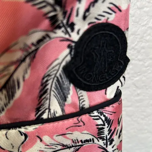 Moncler Silk Pink Surf Hawaiian Vacation Relaxed Shorts Size 48/XL