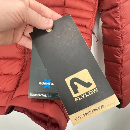 Flylow Betty Down Jacket Women's Medium Redwood Skiing Mountains Outdoors Red