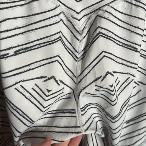 BuffBunny Slay Leggings Zebra White Black Size Medium