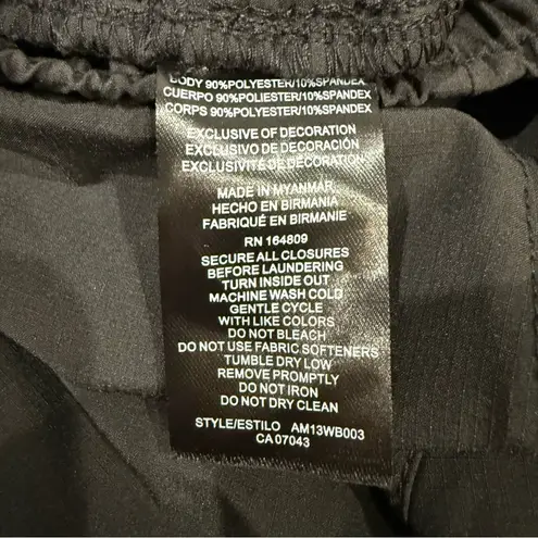 Motion, An Instagram Brand Adjustable Belt Hiking/Workout Pants Black