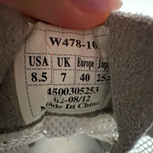 Callaway Women’s Golf Shoes Size 8.5 Spikes White Turquoise Blue EUC