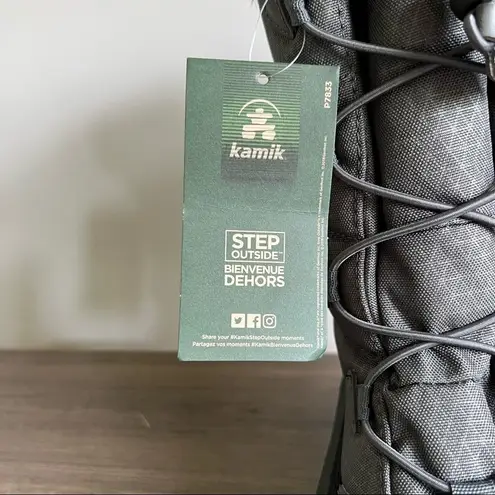 Kamik Momentum2 200g Women's Winter Waterproof Boot Size 8