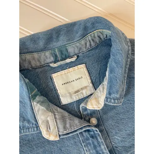 American Eagle NWOT  Mix Denim Plaid Contrast Button Shirt Blue & Cream Size S