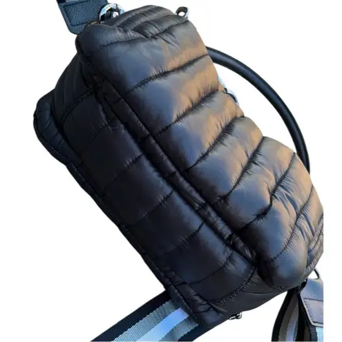 EUC THINK ROYLYN 3 Way Convertible
Puffer Bar Bag Black Rtl. $168.00