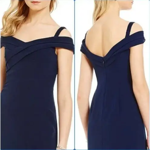 Aidan Mattox NWT Off-the-Shoulder Pleated Crepe Gown Twilight Navy Size 6