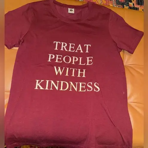 Studio Y Treat People With Kindness T-Shirt in Cranberry Red, Size Small